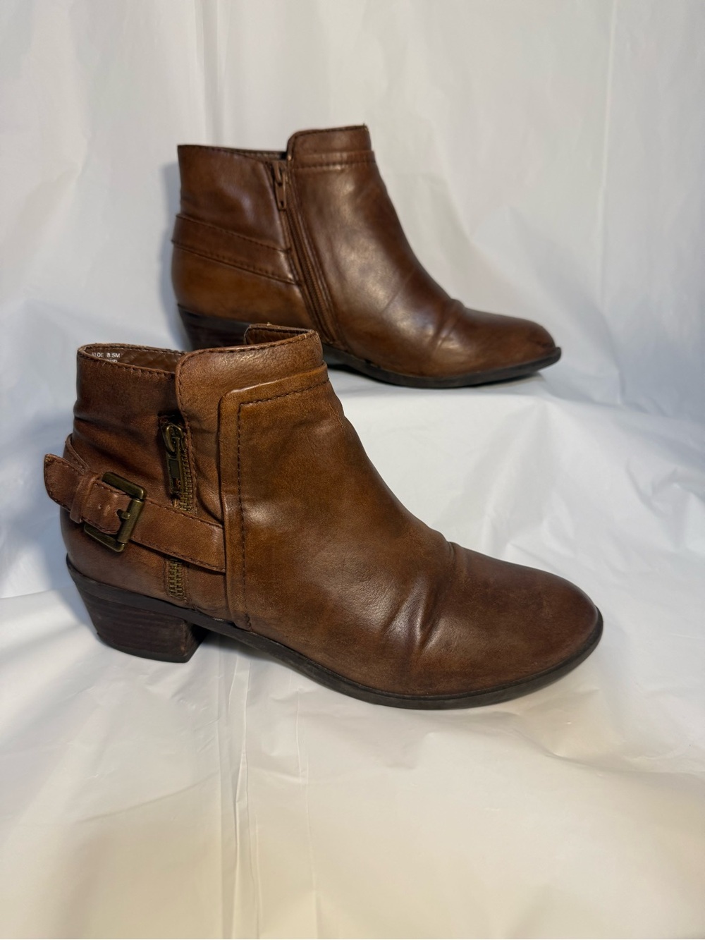 MADDEN GIRL KLOE Women's US Size 8.5 Brown Ankle Boot Side Zipper